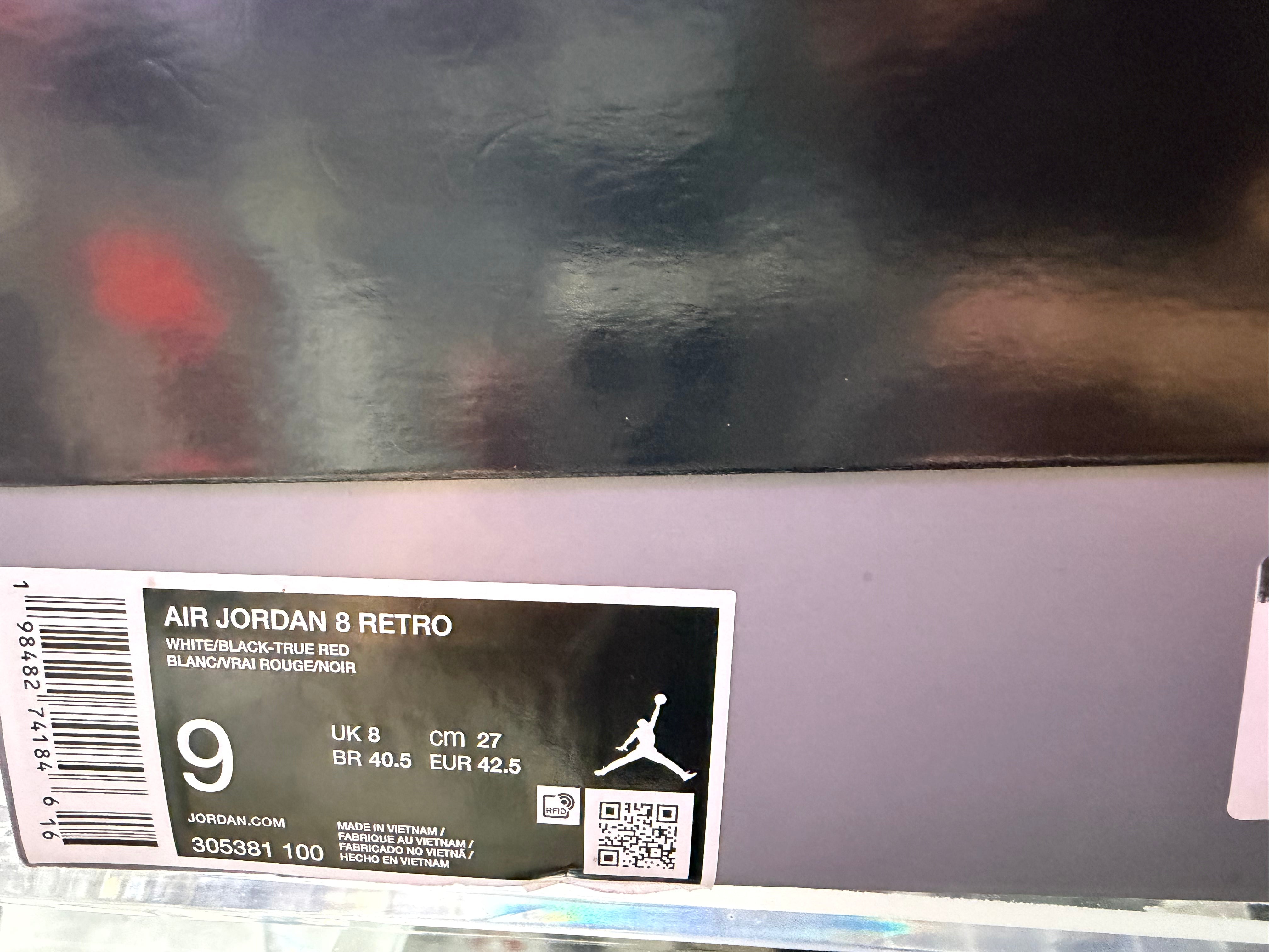 Air Jordan 8 Retro - Bunny Size 9