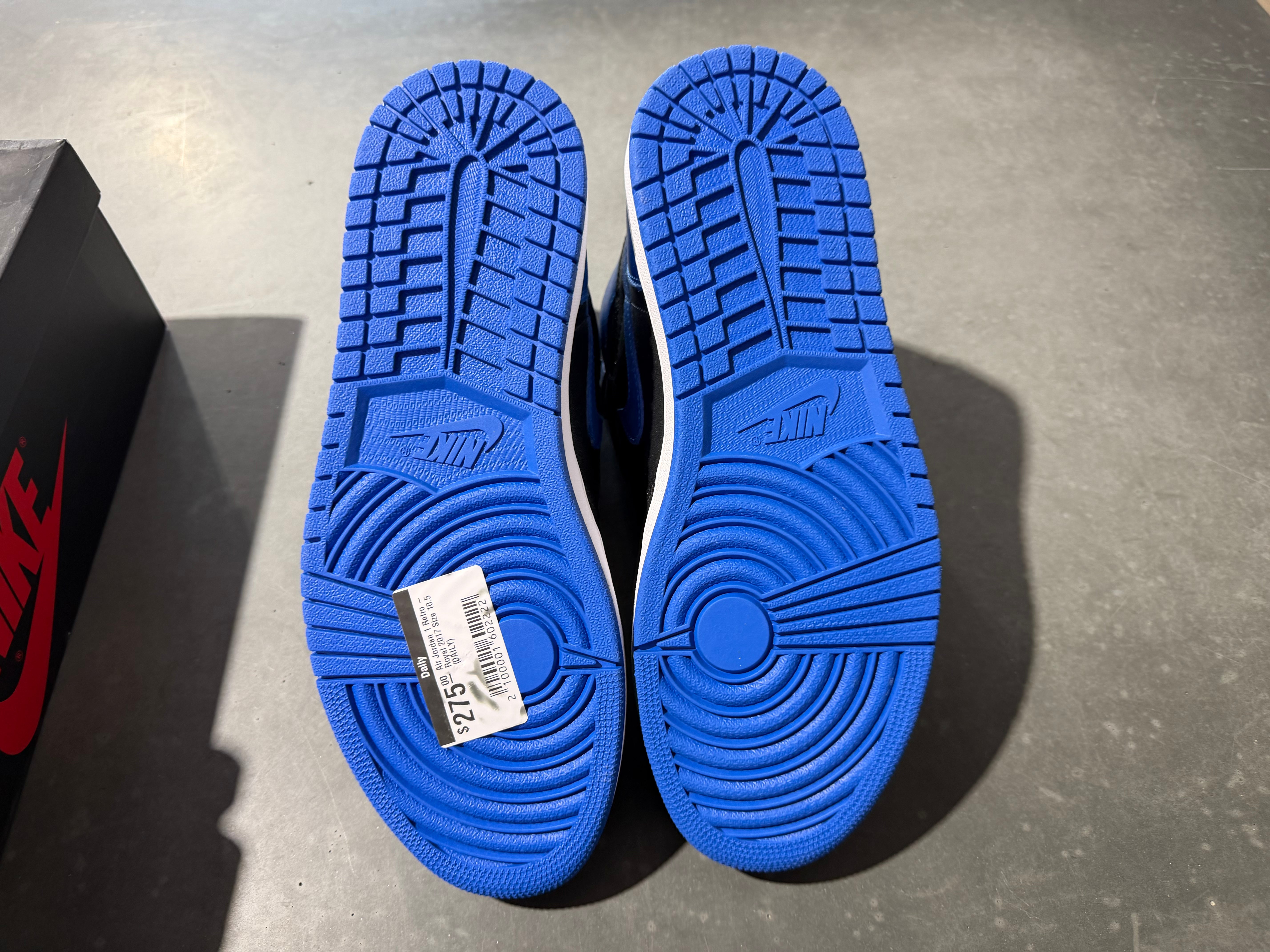 Air Jordan 1 Retro - Royal 2017 Size 10.5