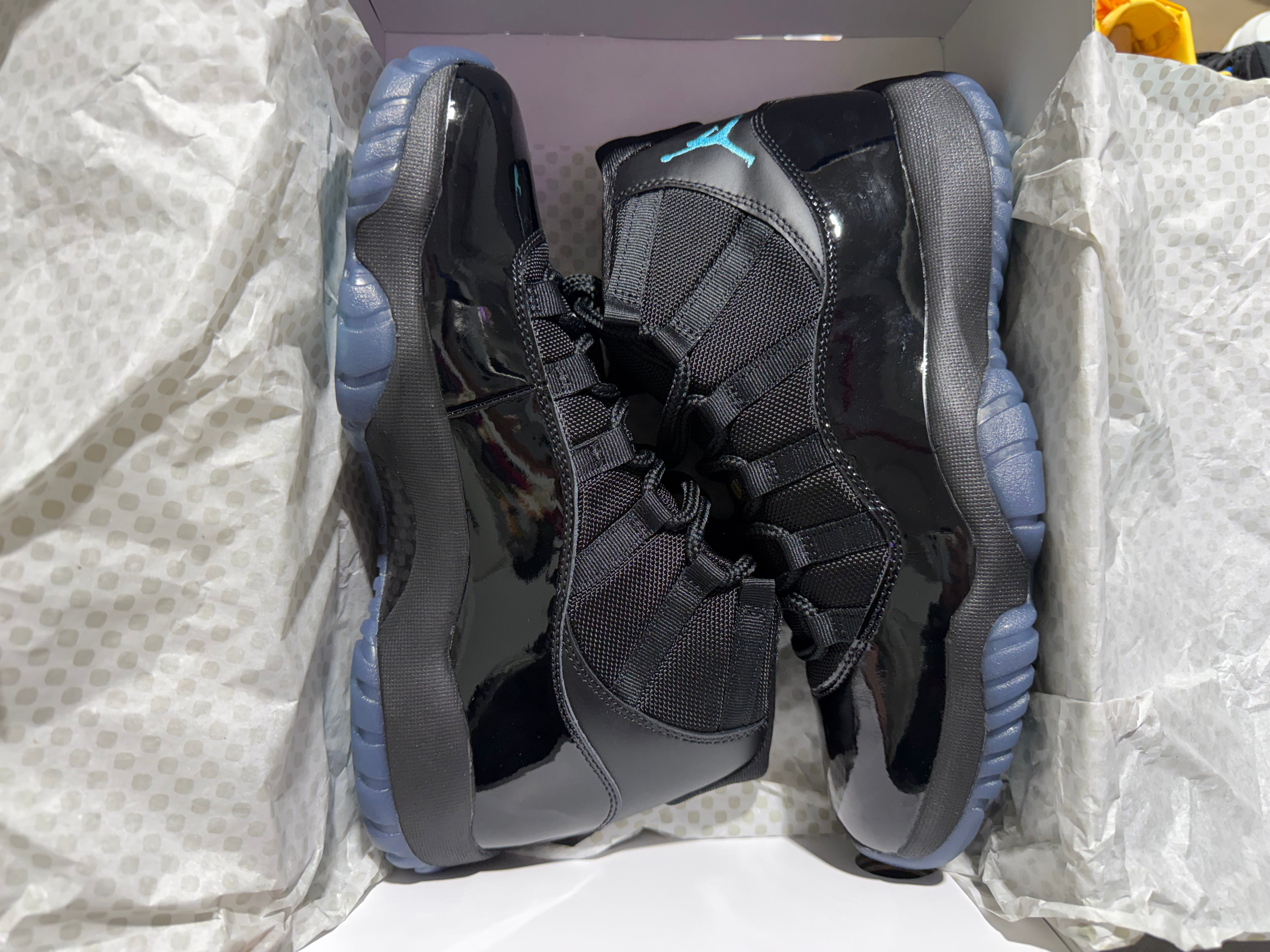 Air Jordan 11 Retro - Gamma 2025 Size 9.5 (DAILY)