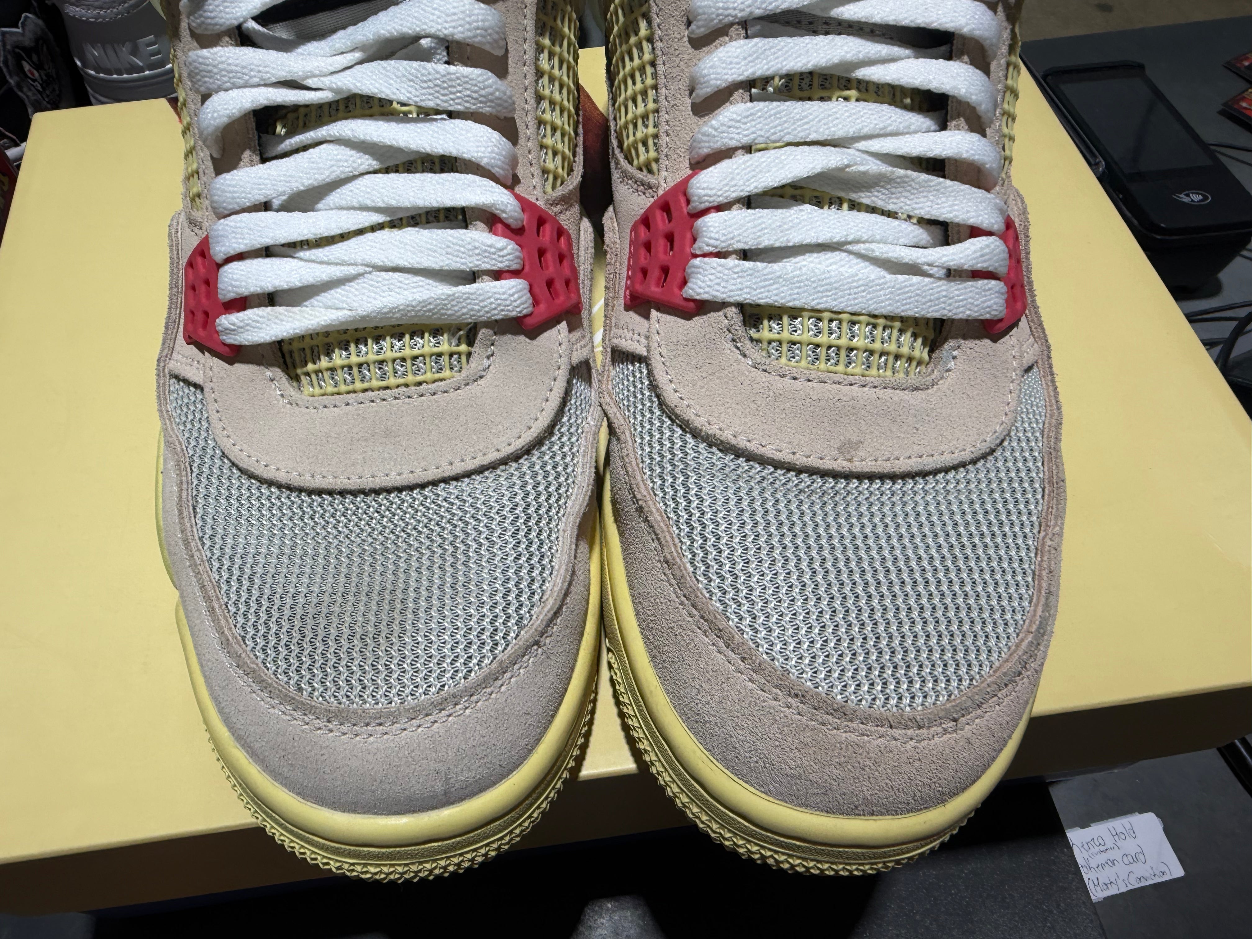 Air Jordan 4 Retro SP - Union/Guava Size 10.5