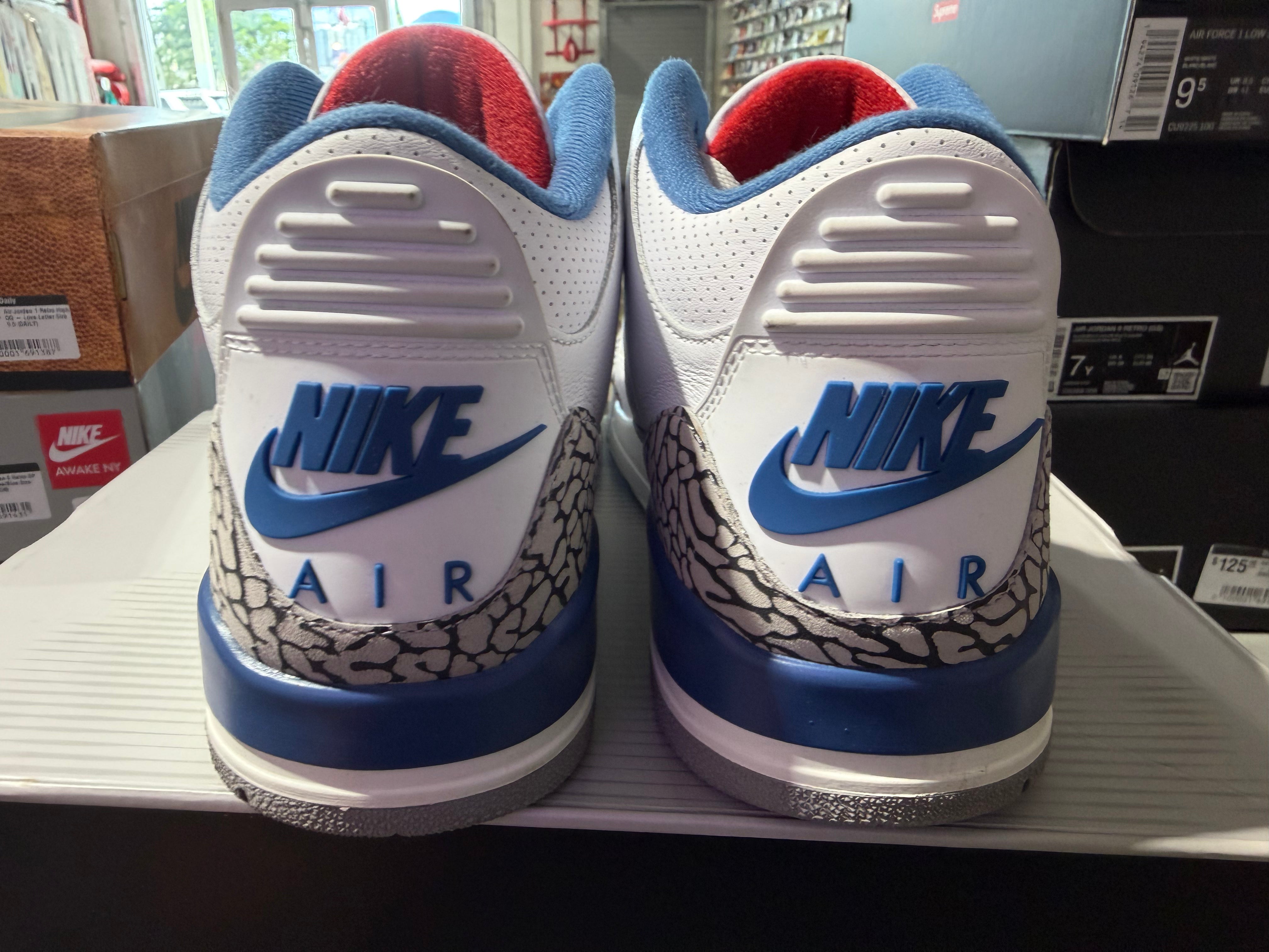 Air Jordan 3 Retro OG - True Blue Size 10.5