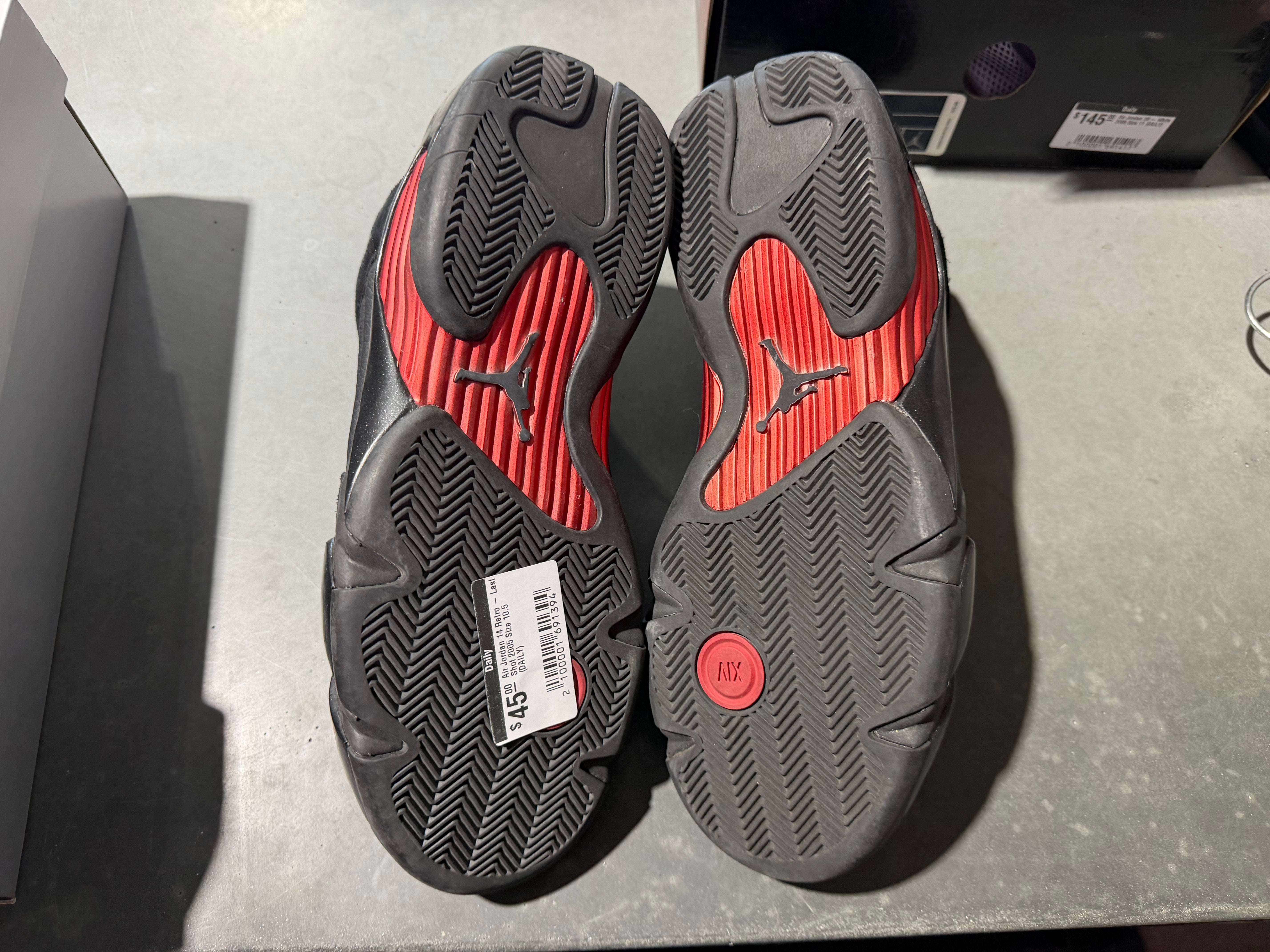 Air Jordan 14 Retro - Last Shot 2005 Size 10.5