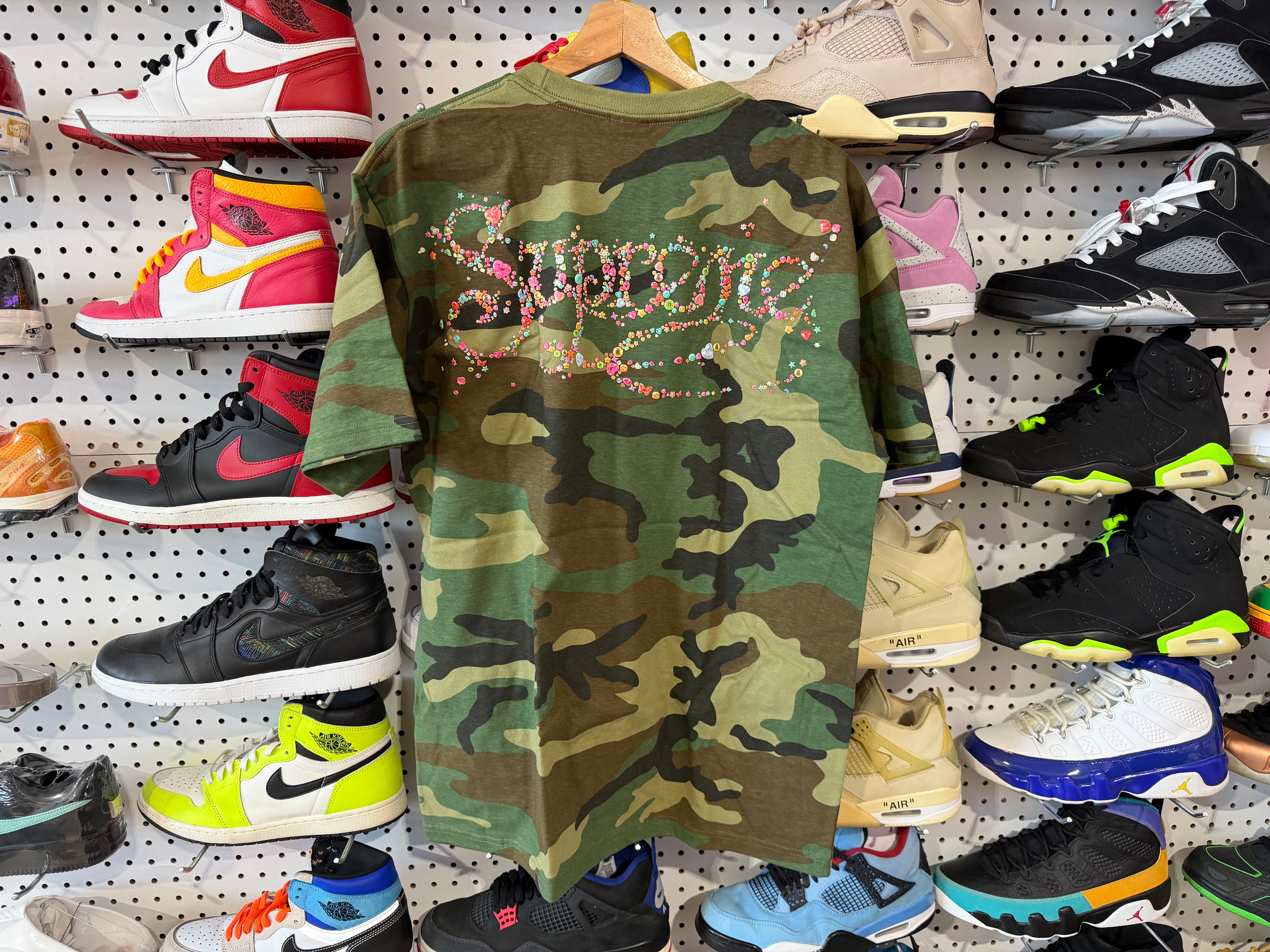 NEW Supreme Gems Tee Woodland - Camo Size Medium