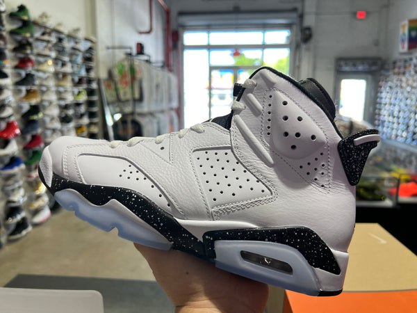 Air Jordan 6 Retro - Reverse Oreo