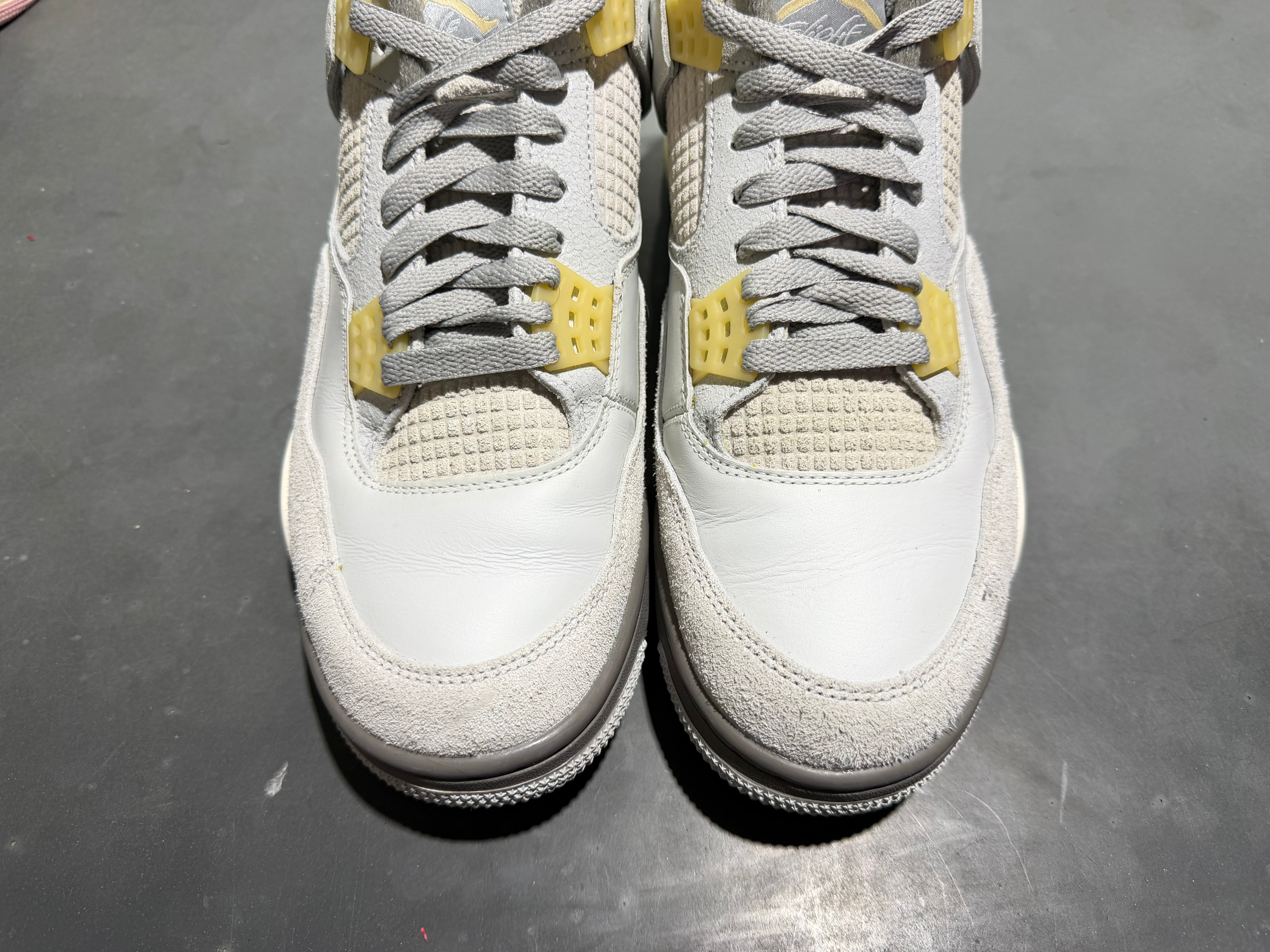 Air Jordan 4 Retro SE Craft - Photon Dust Size 10.5