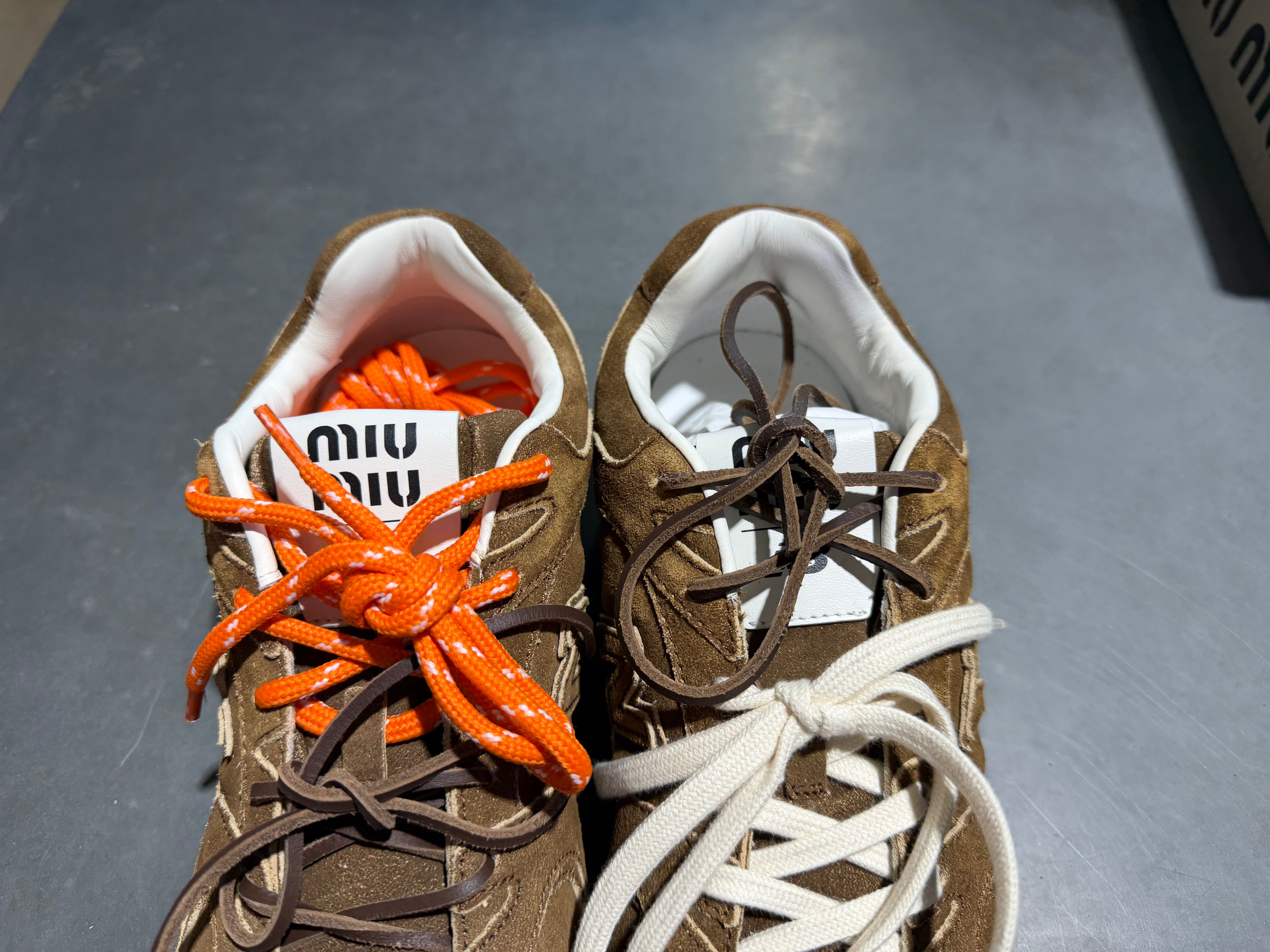 New Balance 530 SL x Miu Miu - Cinnamon Size 41//8M (CON)