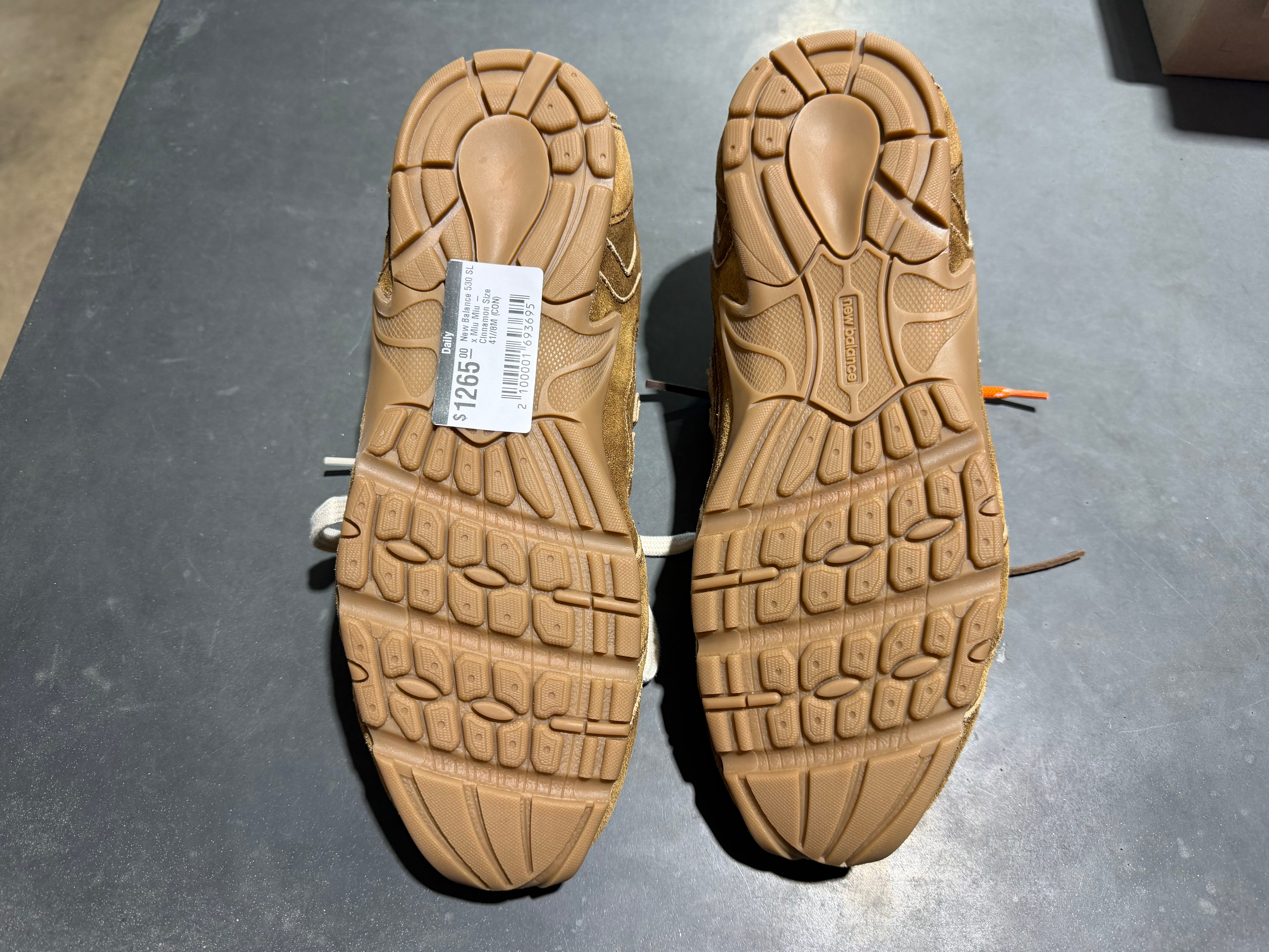 New Balance 530 SL x Miu Miu - Cinnamon Size 41//8M (CON)