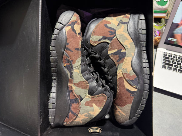 Air Jordan 10 Retro - Woodland Camo Size 9