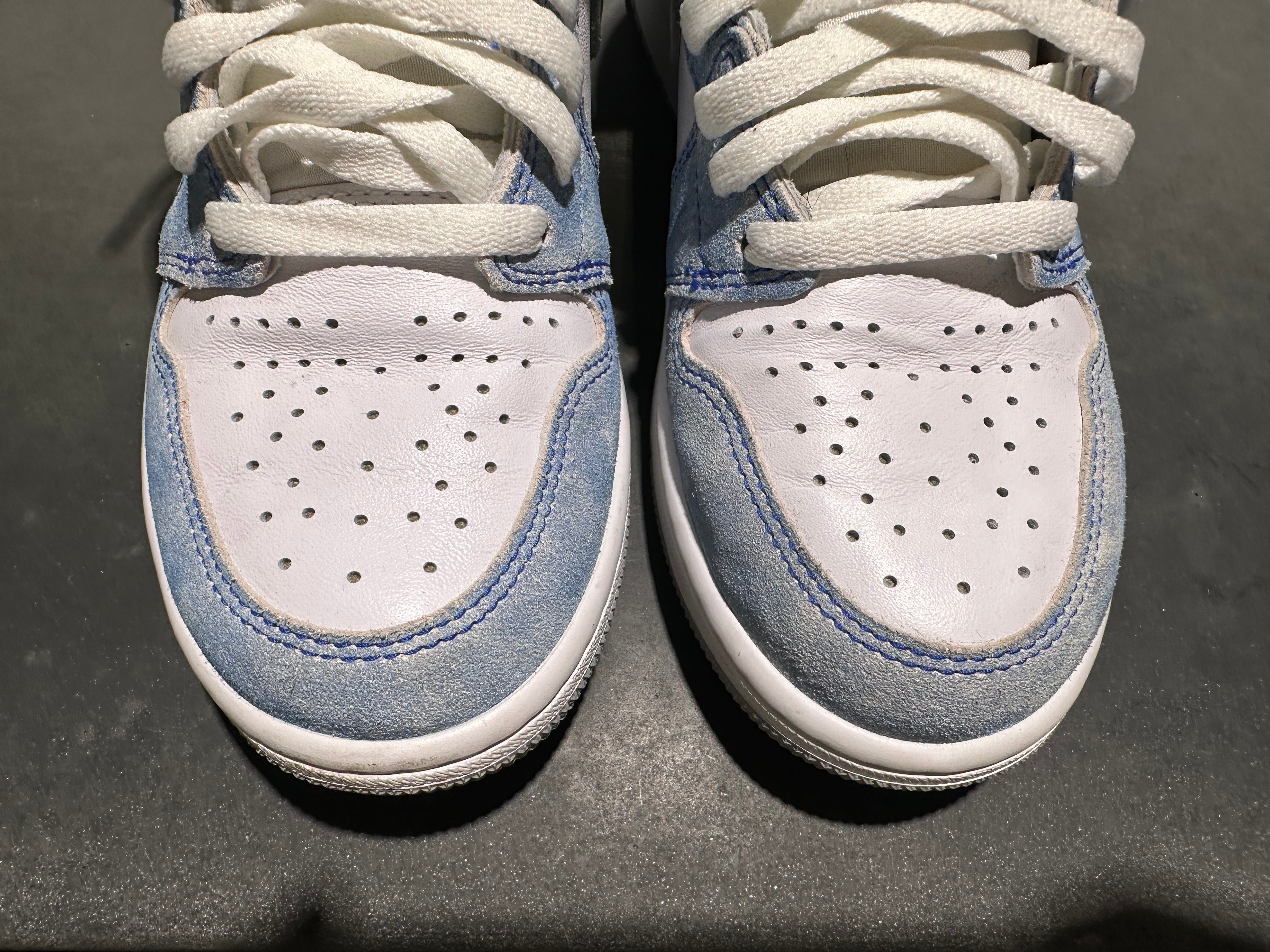 Air Jordan 1 Retro High OG - Hyper Royal Size 8