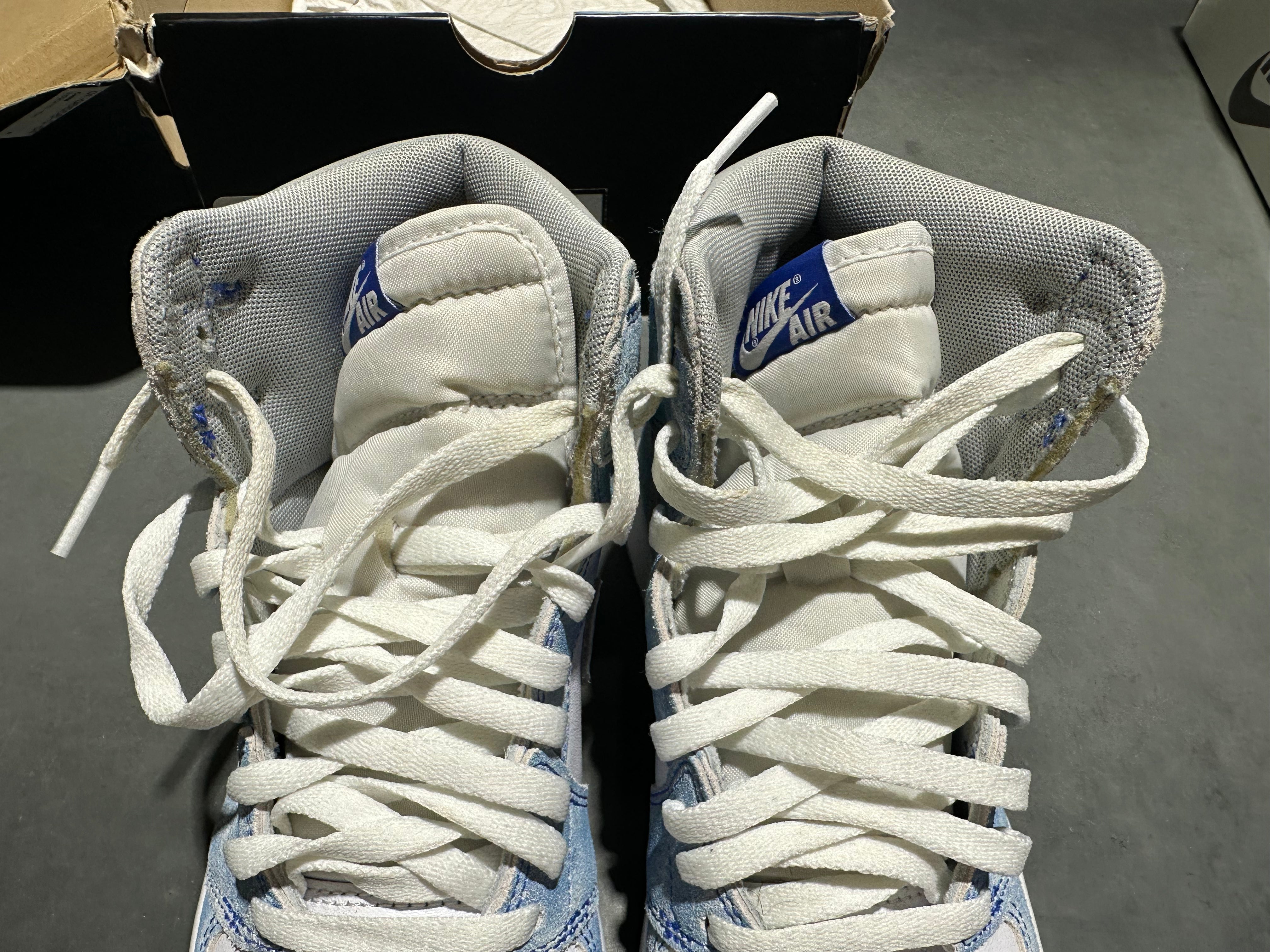 Air Jordan 1 Retro High OG - Hyper Royal Size 8