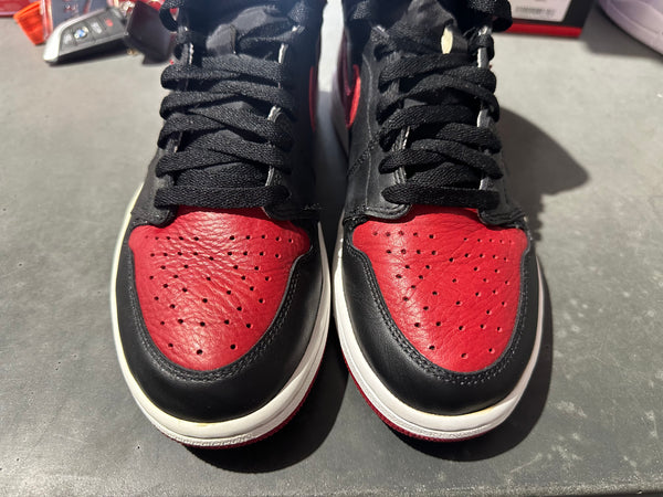 Air Jordan 1 Retro High OG - 2016 Banned/Bred Size 9 (DAILY)