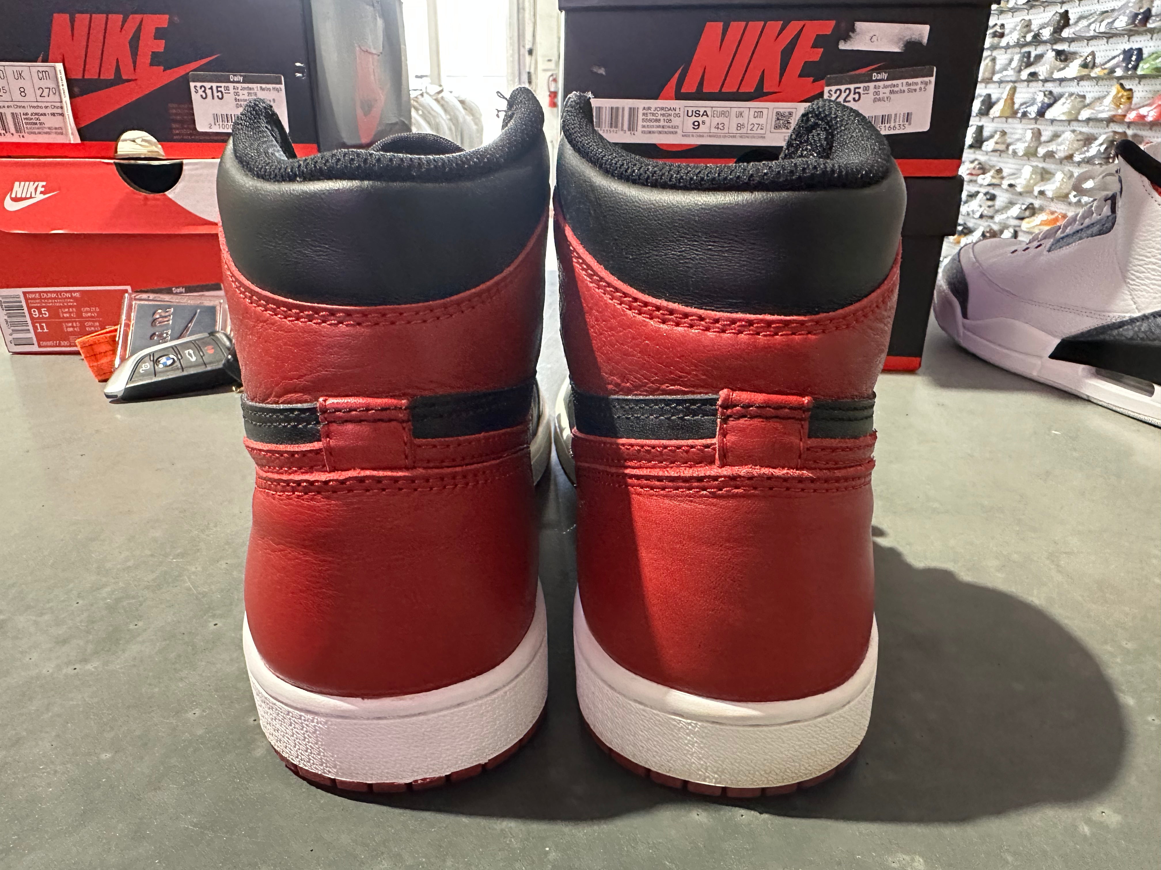 Air Jordan 1 Retro High OG - 2016 Banned/Bred Size 9 (DAILY)