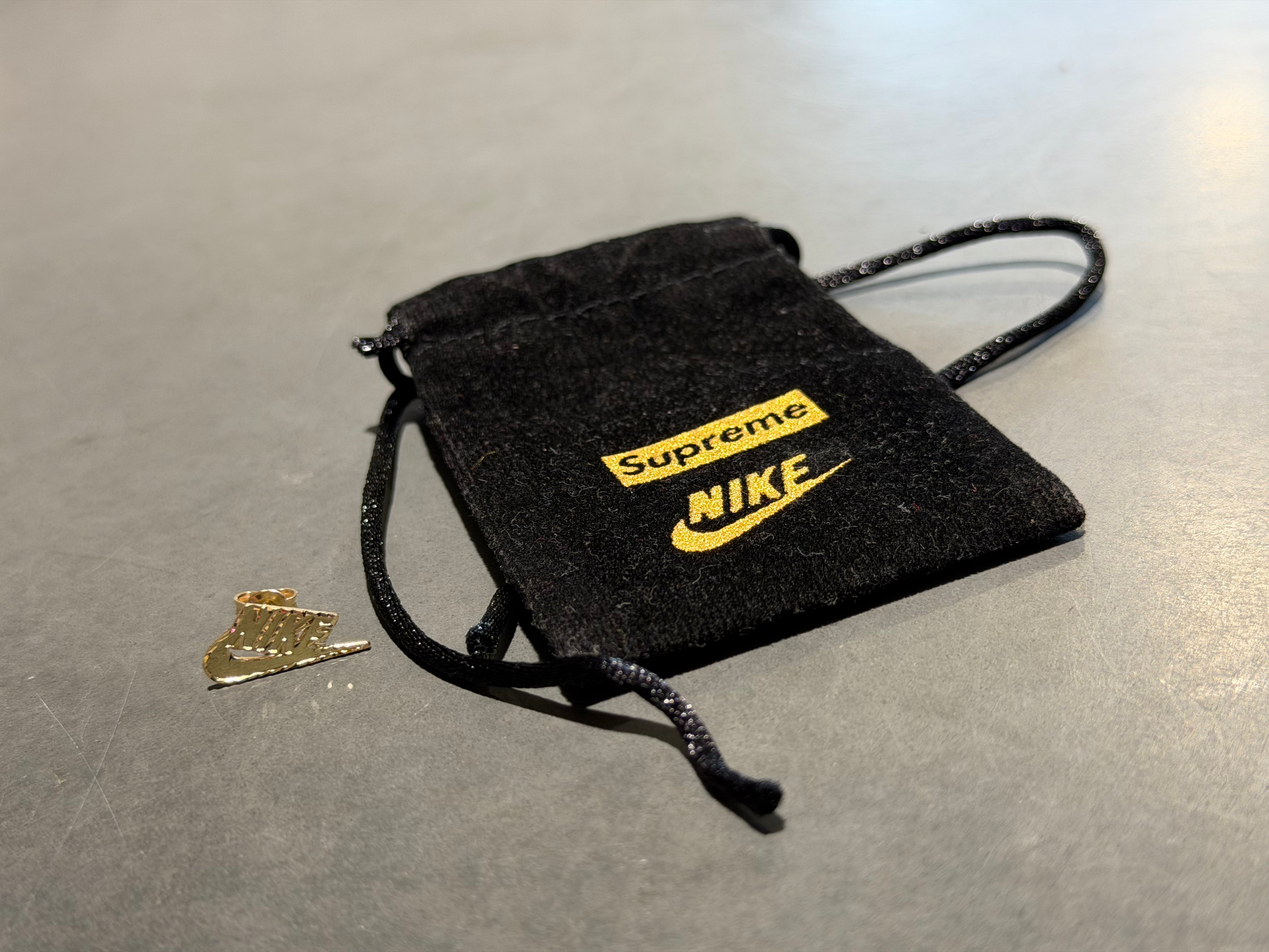 NEW Supreme x Nike 14k Earring - Gold