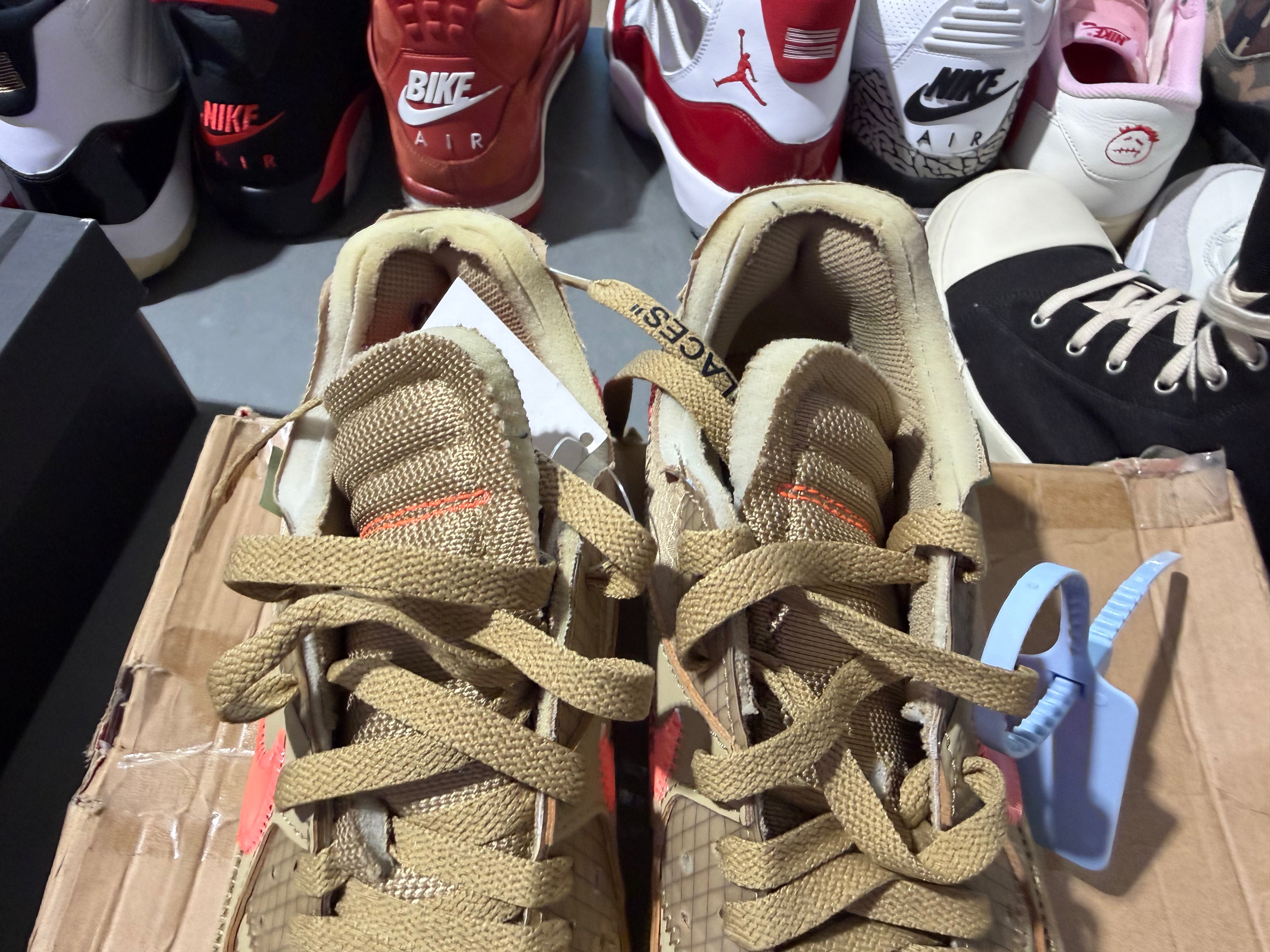 Nike Air Max 90 Off White - Desert Ore Size 8