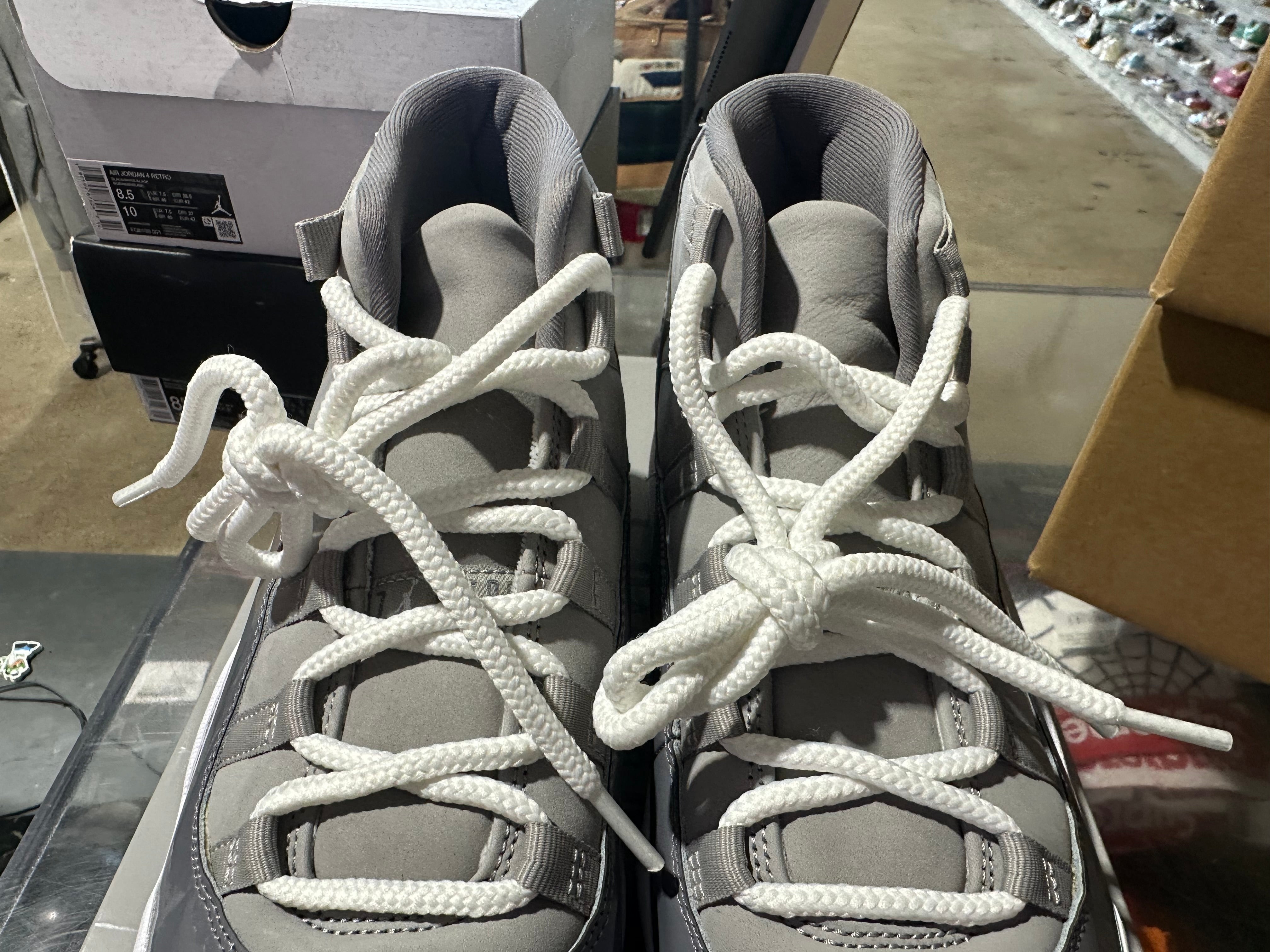 Air Jordan 11 Retro - Cool Grey 2021 Size 9.5