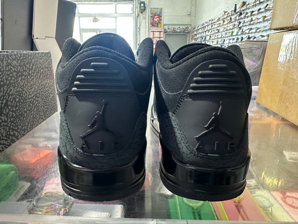 Air Jordan 3 Retro - Black Cat Size 8.5