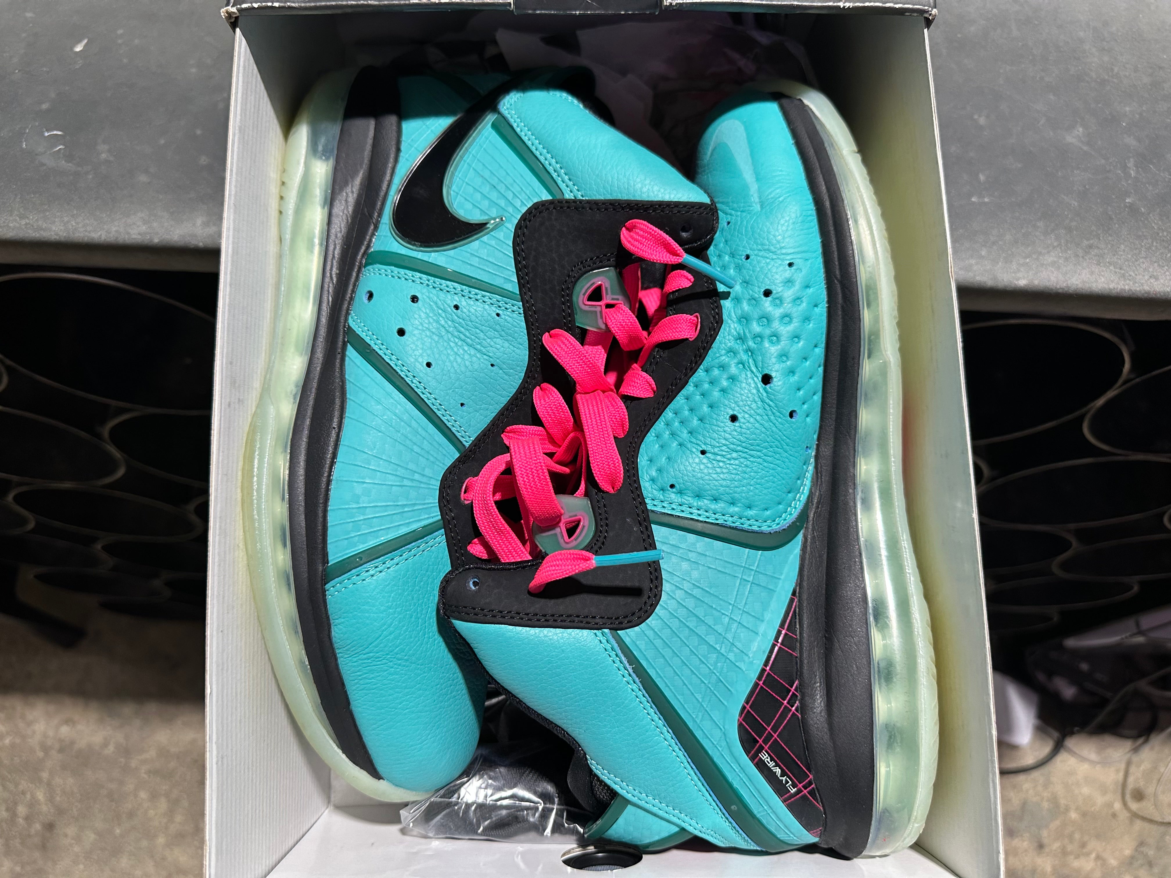 Nike Lebron 8 QS - South Beach Size 9.5