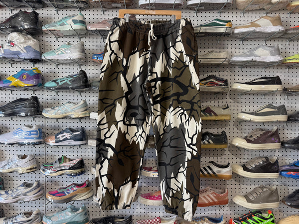 NEW Supreme Small Box Logo Sweatpants - Predator Camo Size XXL